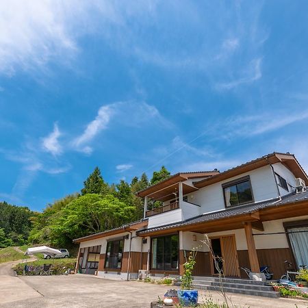 Gasthaus Share Creative&Bed Adonoan Takeo Exterior foto