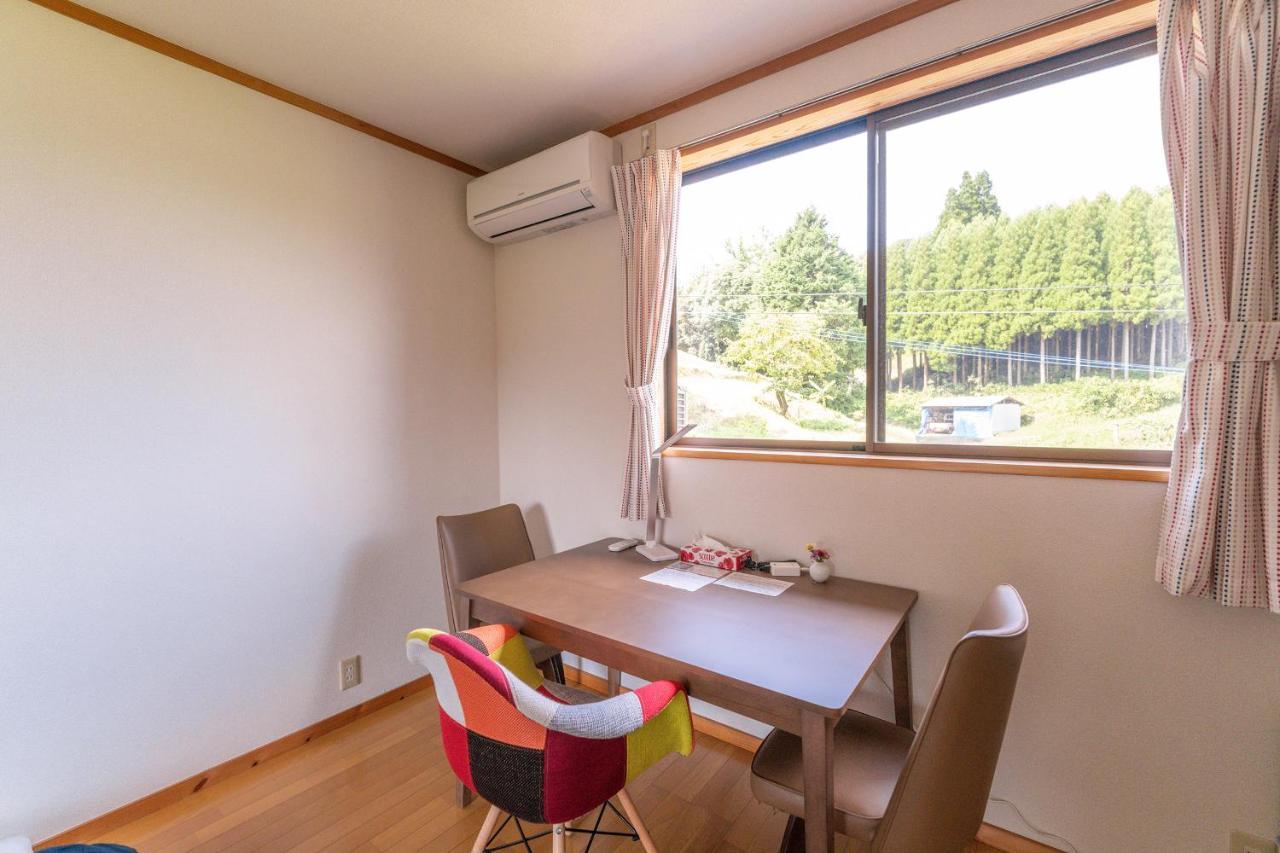 Gasthaus Share Creative&Bed Adonoan Takeo Exterior foto