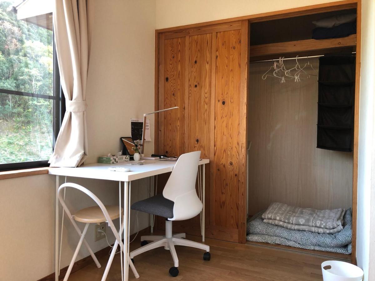 Gasthaus Share Creative&Bed Adonoan Takeo Exterior foto